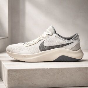 Nike Legend Essential Men's size 7.5 Cream and Gray Sneakers